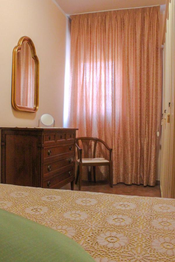Mami'S House Apartment Assisi Luaran gambar